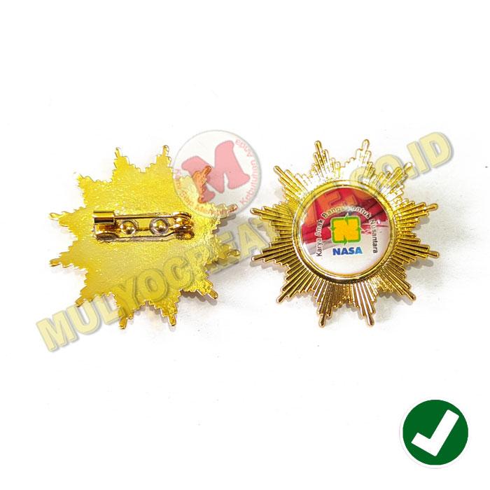 Pin Logo NASA Pin Custom Pin NASA Model Matahari Murah Bahan Logam