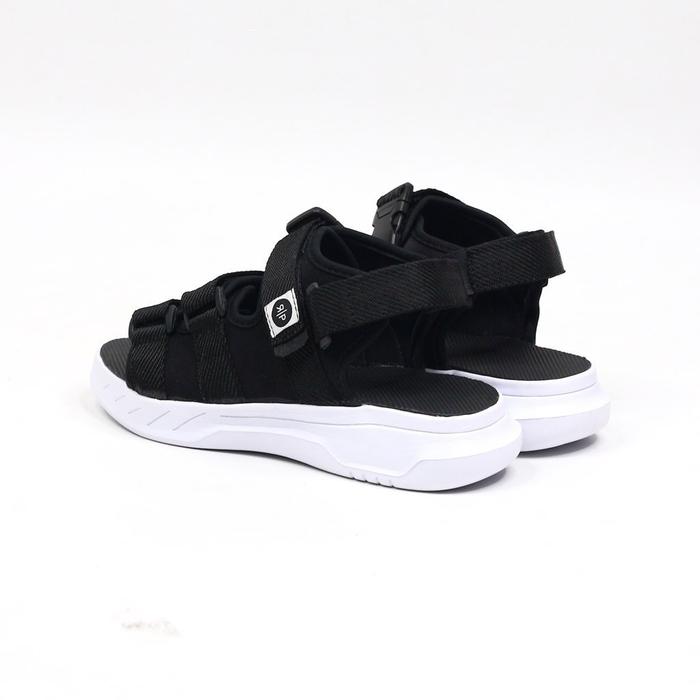 Wakatobi Black 4.2 - Sandal Gunung Pria dan Wanita - Runo Project