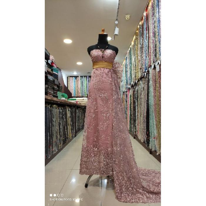 Kain Tile Brokat Kebaya Dress Pink Dusty