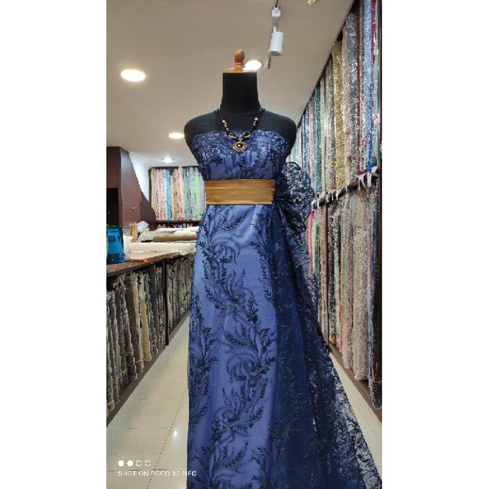 Kain Tile Brokat Kebaya Dress Biru Navy