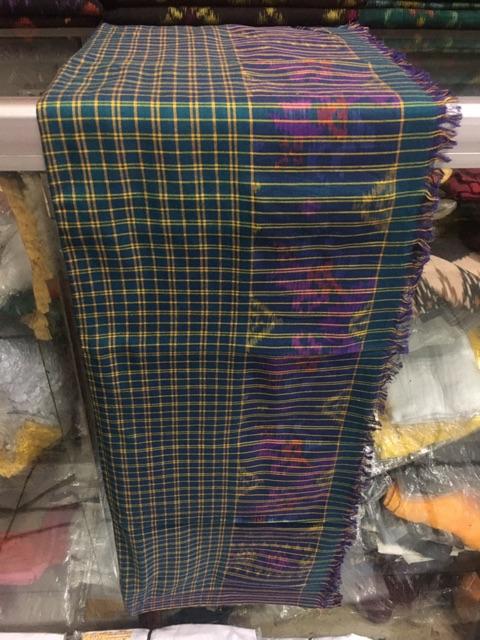 Kamen Endek Motif Kotak / Kamen Endek Kotak Tumpal (Lembaran Dewasa)