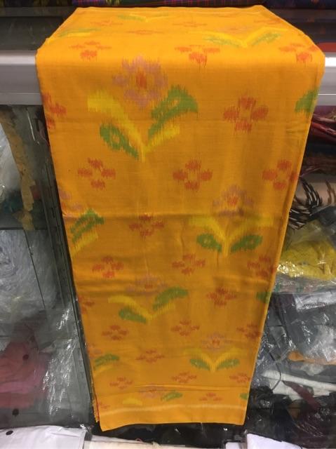 Kamen Endek Kuning / Kain Endek Bali