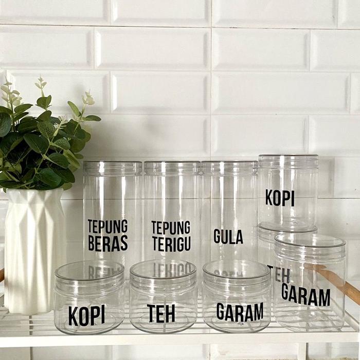 Versi Hitam
