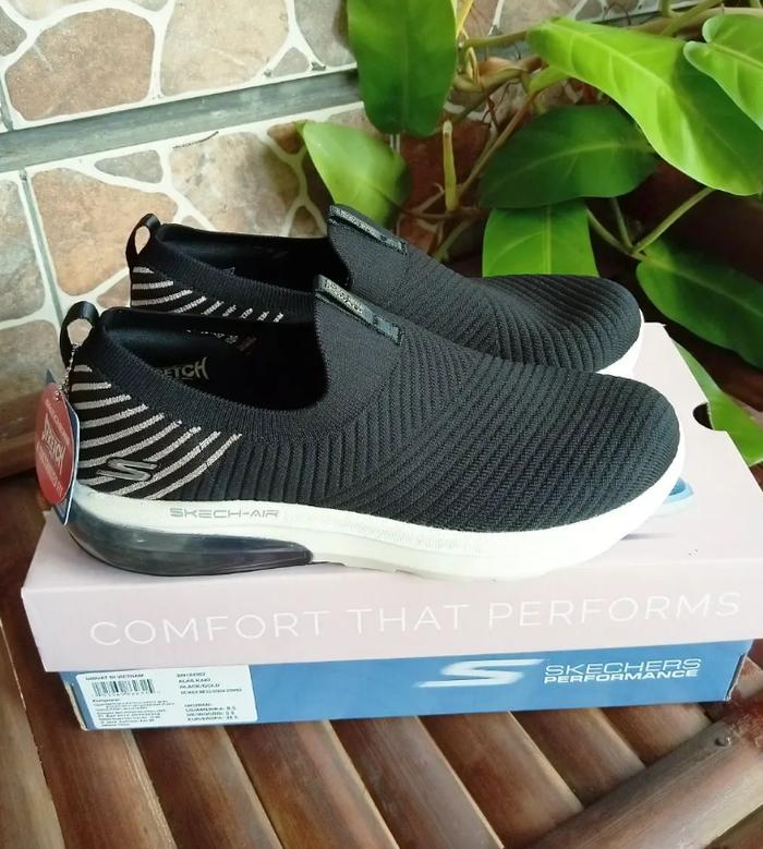 Skechers GO WALK AIR 2.0-OCEAN STRIPES original BNIB (124357/BKGD)