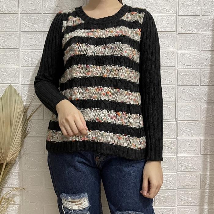 Striped Knit Sweater Bahan Rajut Tebal Veeko Preloved Thrift