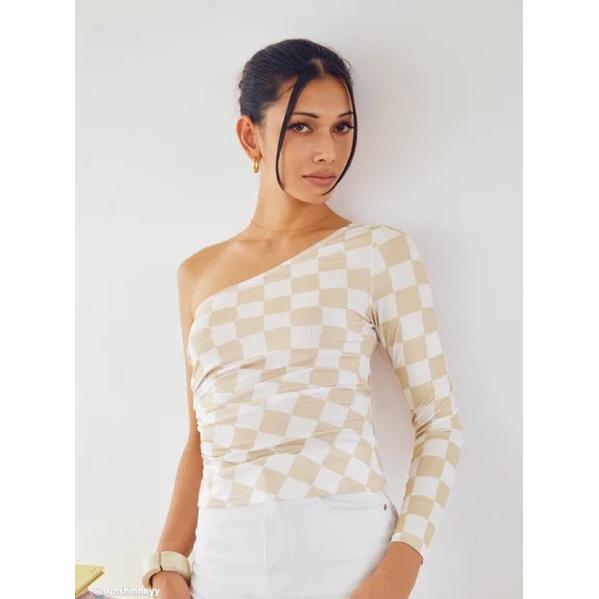 NEW Pomelo One Shoulder Sabrina Beige Checkered Long Sleeve Top