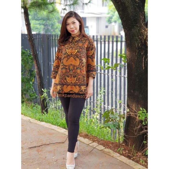 Blouse Batik Anne/Blouse Batik Sogan/ Blouse Batik Solo/ Blouse Batik