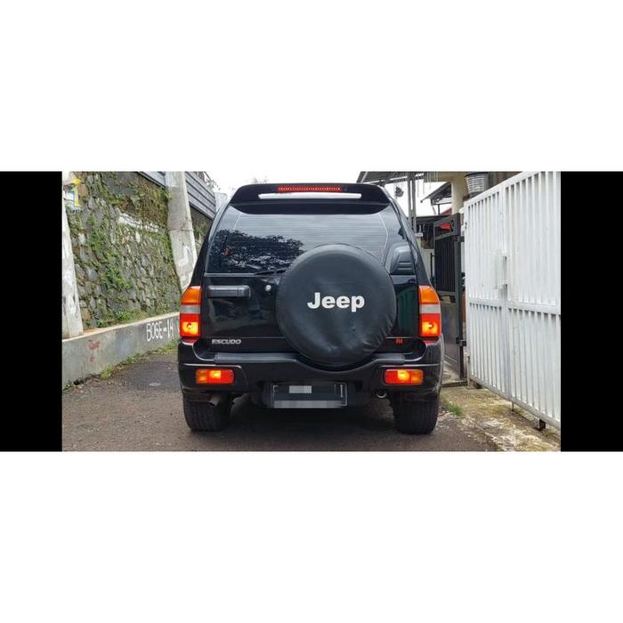 Spoiler escudo 2.0i dan 1.6 kapsul lampu limited