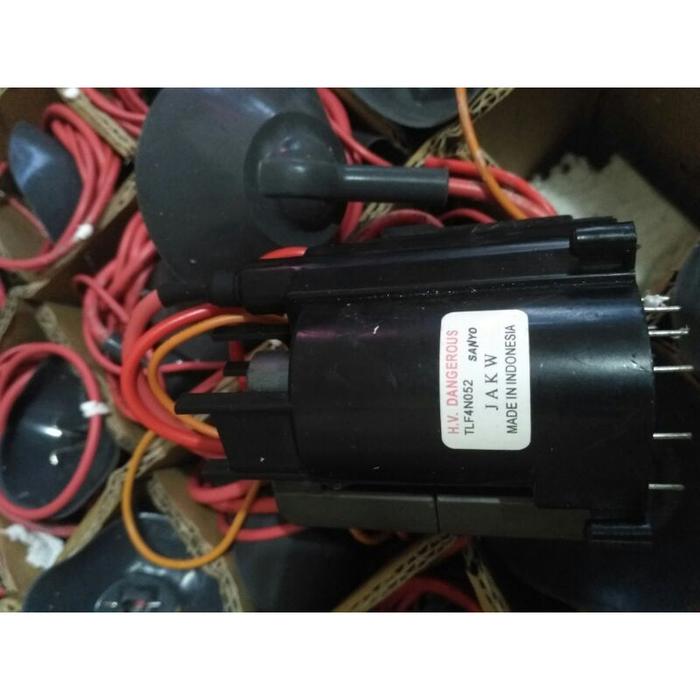 AW* FBT FLYBACK TLF4N052 PANASONIC ORI