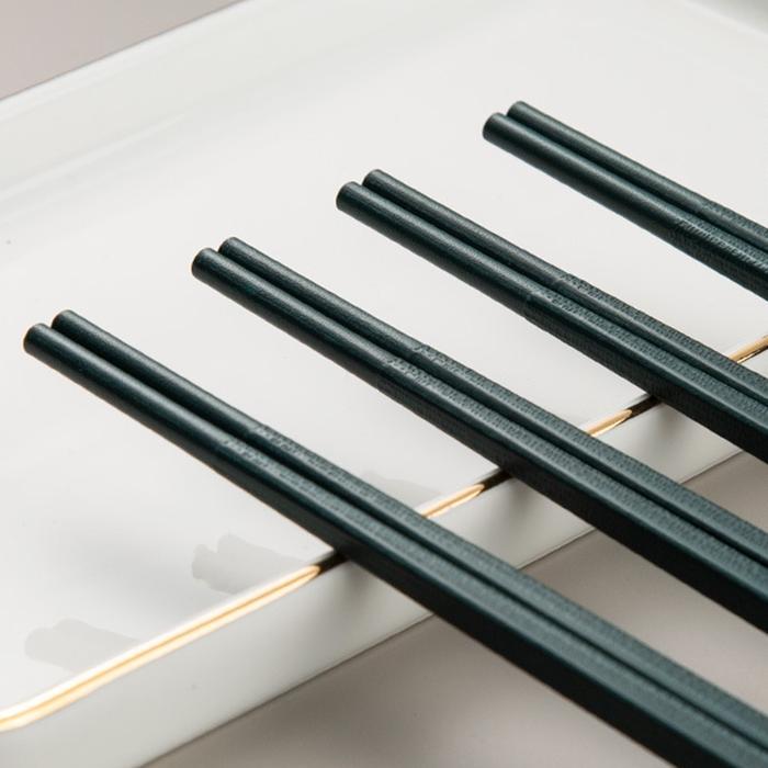 CODseller 10 Pair Chopsticks Retro High Hardness PET No Odor Safe