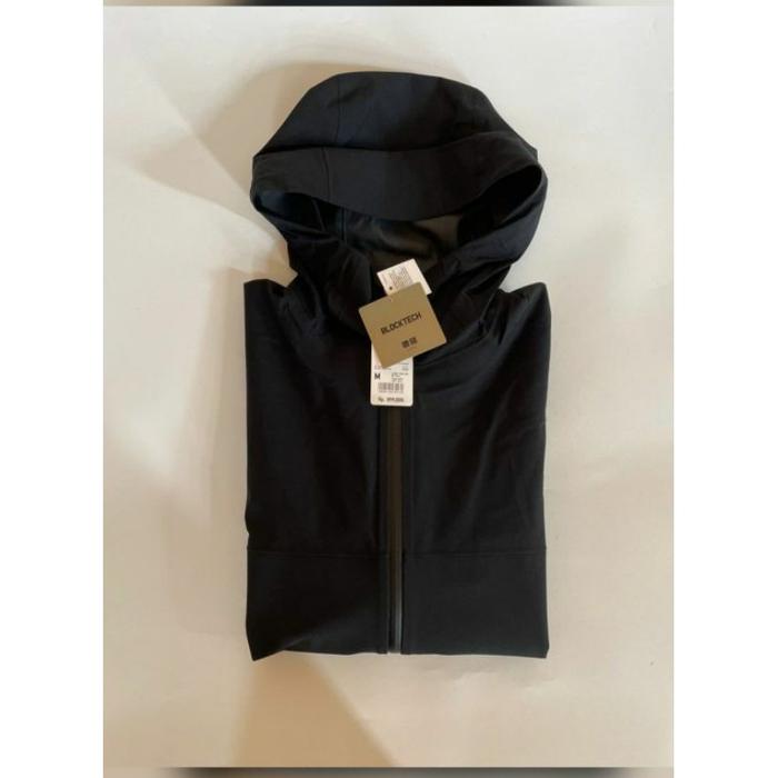 Uniqlo Jaket Parka Blocktech BNWT 09/02