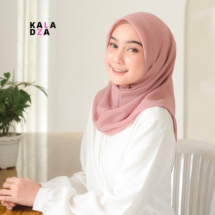 Kaladza Hijab - Segi Empat Instan Camelia | Hijab Instan | Jilbab