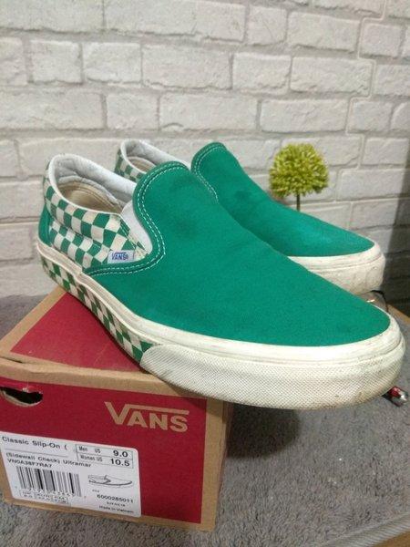 TYS SEPATU VANS ORIGINAL BEKAS MULUS SLIP ON SIZE 42 Y09