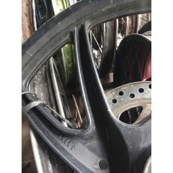 HM Velg Original Revo Lancip, Supra Fit HM,125 Bekas