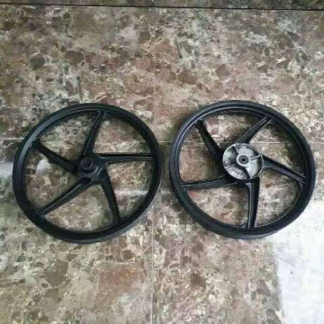 HM Pelk Velg Resing Standar Honda Revo Absholute Revo Fit Blade
