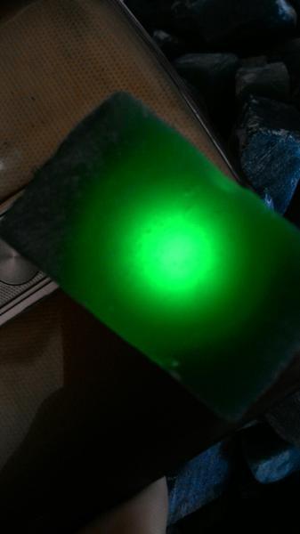 ROUGH / BONGKAHAN BACAN CINA