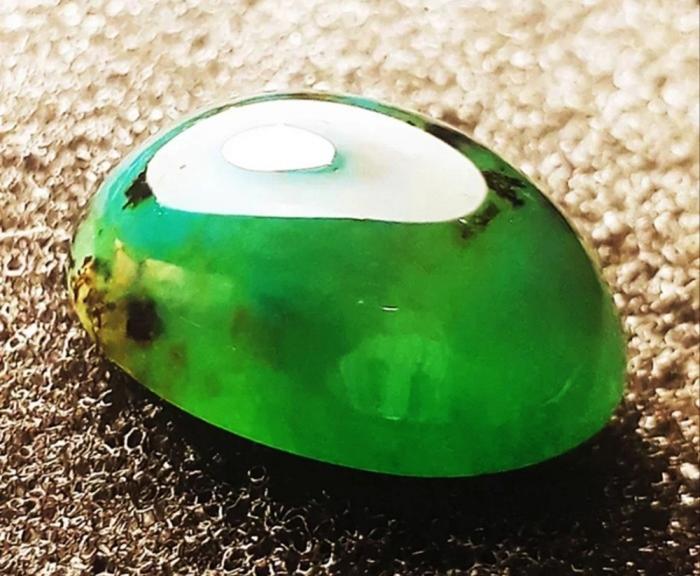 Bacan Gulau Coklat HQ kristal giwang dimensi kantoran mumbul