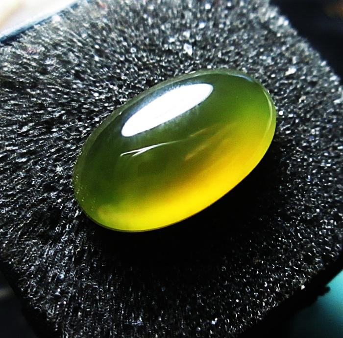 Idocrase Bio Solar Cincau Aceh Lawas Kristal Hijau Solid size kantoran
