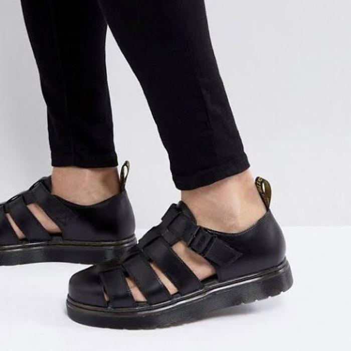 [PRELOVED] Authentic Dr.Martens dr Martens Black Vibal Sandal Sepatu