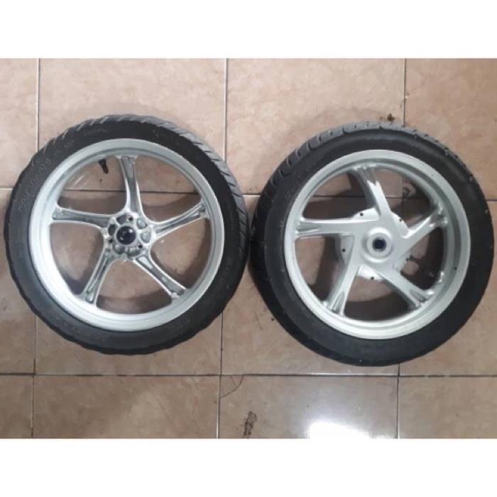 Velg depan belakang yamaha fino 125 original plus ban