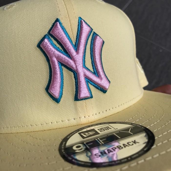 Topi Snapback New Era 950 NY Yankees 1999 World Series cowo cewe