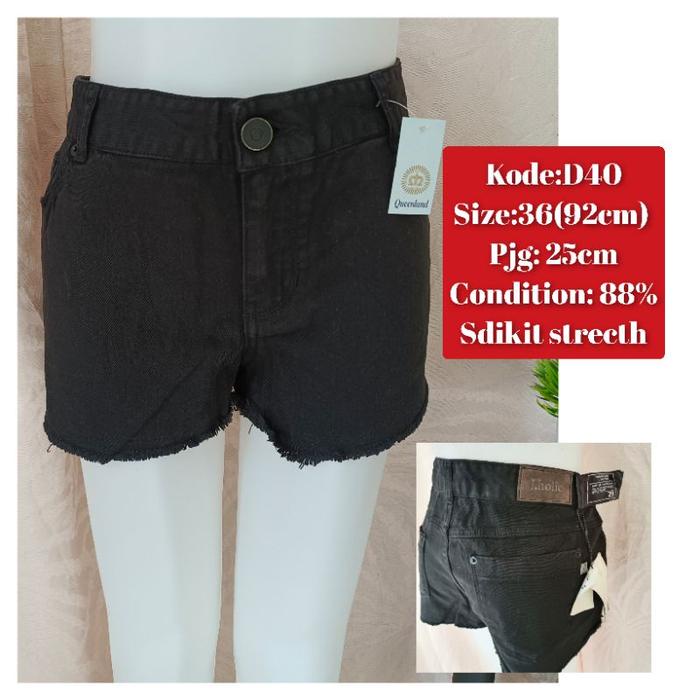 Thrift Hotpant Celana pendek 4