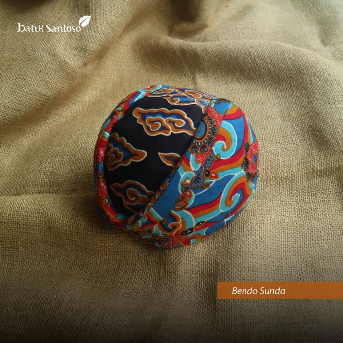 Batik Santoso Mega Mendung Kembang - Bendo Sunda dan Sinjang