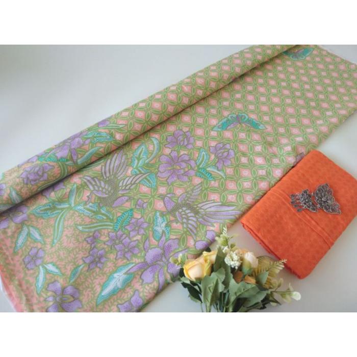 Aid Kain batik jarik pastel warna pink soft merah muda
