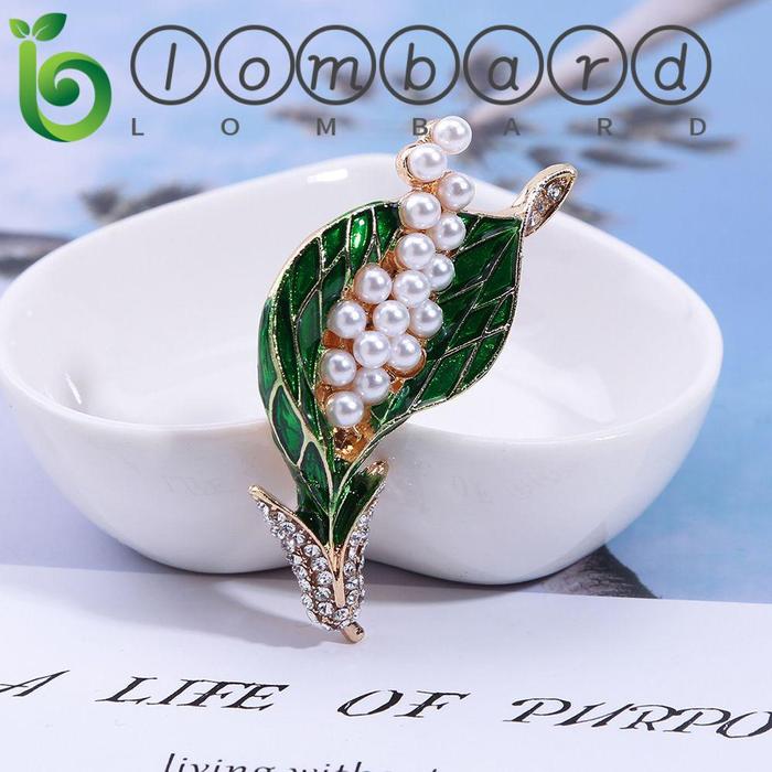 Bros Pin Bentuk Kadal Aksen Mutiara Imitasi Warna Hijau Untuk Wanita