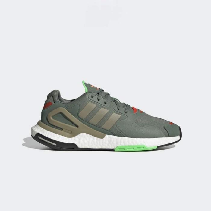 SEPATU SNEAKERS ADIDAS DAY JOGGER TRACE GREEN -