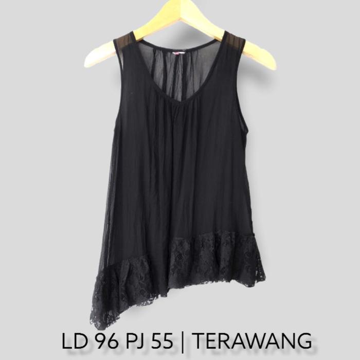 Thrift Blouse Kutung Kutungan Tanpa Lengan