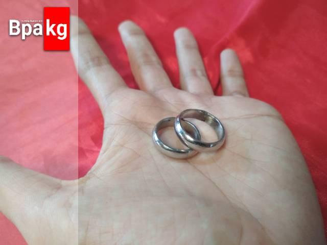Cincin Simple Polos Monel Besi Putih Asli Anti Karat Silver Cewek Cowo