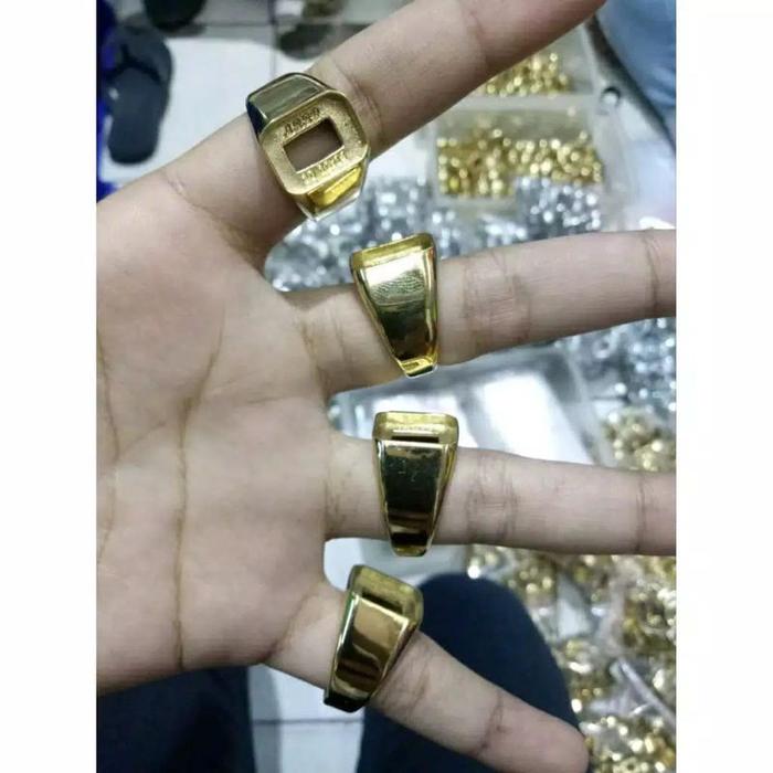 Cincin Emban Ring Titanium Tanam Batu Kotak