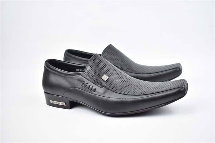 SEPATU PANTOFEL PRIA BOBBY BROWN BBR 003 (39-43)