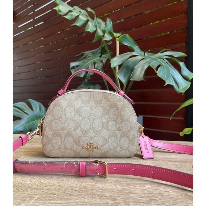 Tas COACH Serena Satchel Crossbody Bag in Signature Chalk Pink