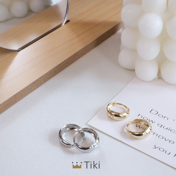 1 Pasang Fashion Anting-Anting Bulat Berlapis Emas Anting Tindik
