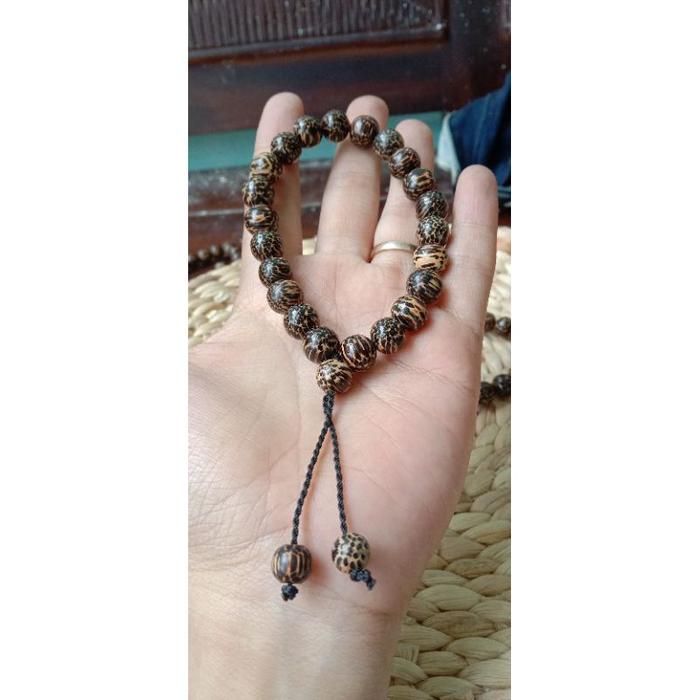 Gelang Liwung Macan Hitam