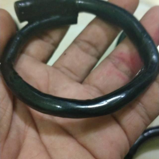 Gelang Akar Bahar MB hitam