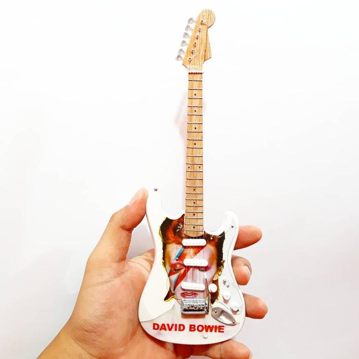 Promo Miniatur Fender Stratocaster White David Bowie