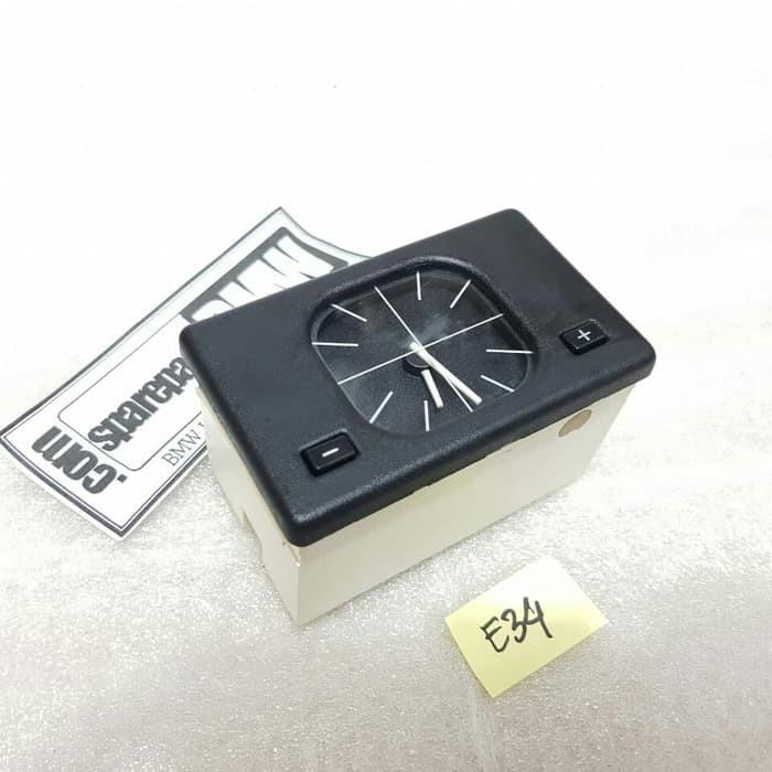 Jam Analog BMW E34