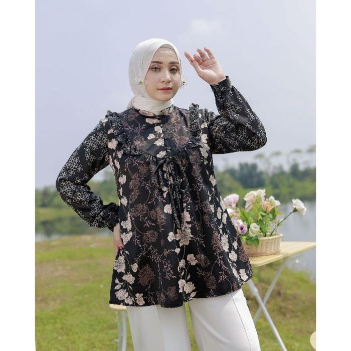 Widya Blouse