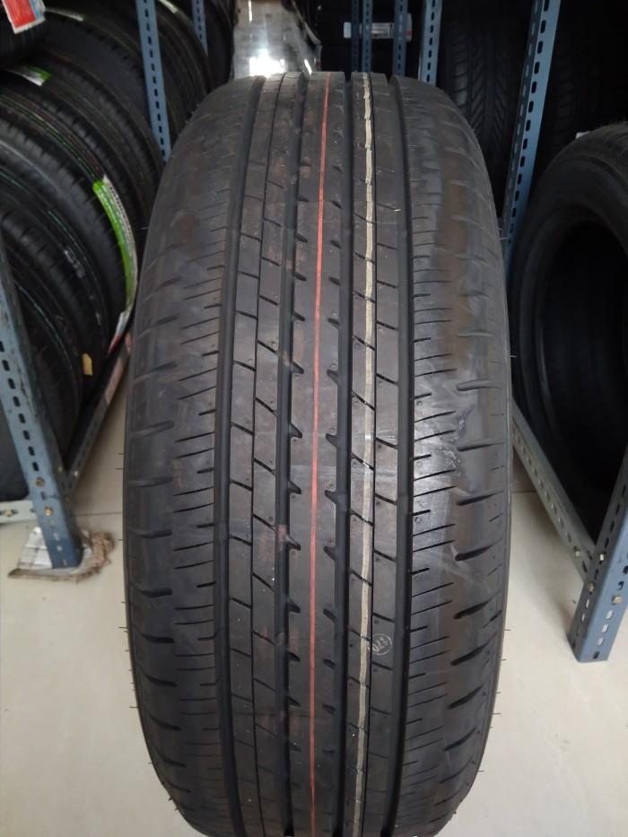 Bridgestone Turanza ER33 215/55 R17