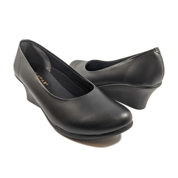 wedges sepatu lufas