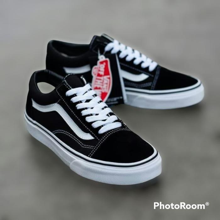 Produk sepatu Vans ,sepatu hitam list putih Vans old school, sepatu