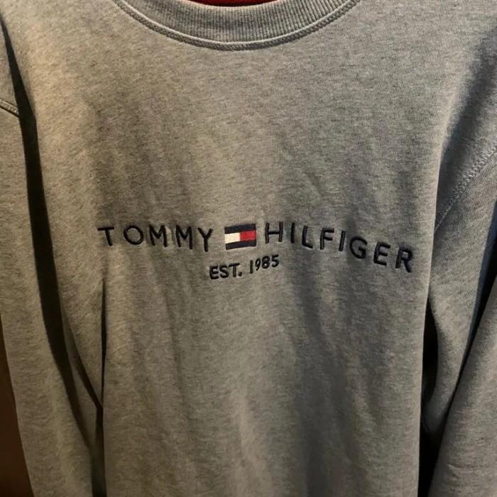Original Tommy Hilfiger Sweater Size XL