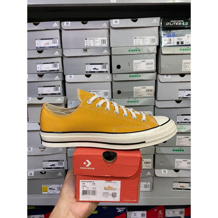 Converse Chuck 70 Ox Sunflo Sunflower/Black 162063C Sepatu Unisex