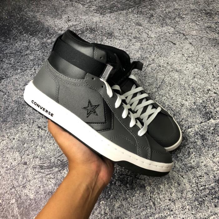 Terlaris Converse Pro Blaze V2 Mid Grey Original