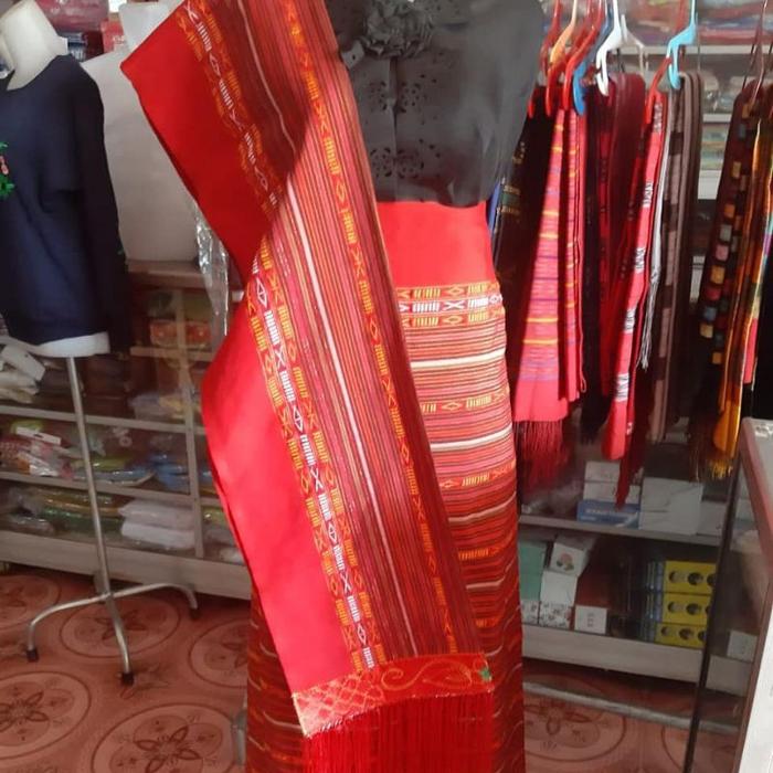 BORDIR CANTIK SONGKET SARUNG SELENDANG TENUN MOTIF ULOS MANGIRING