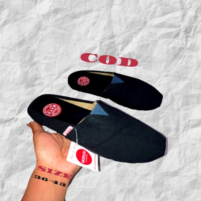 Sepatu Wakai Slip On / Selop Wakai Slip On Full Black Pria Dan Wanita