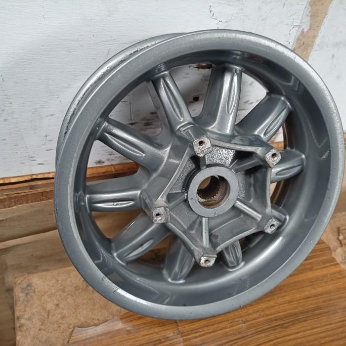 Velg Vespa piaggio mp3 mp 3 ori pelek racing palang original ori co